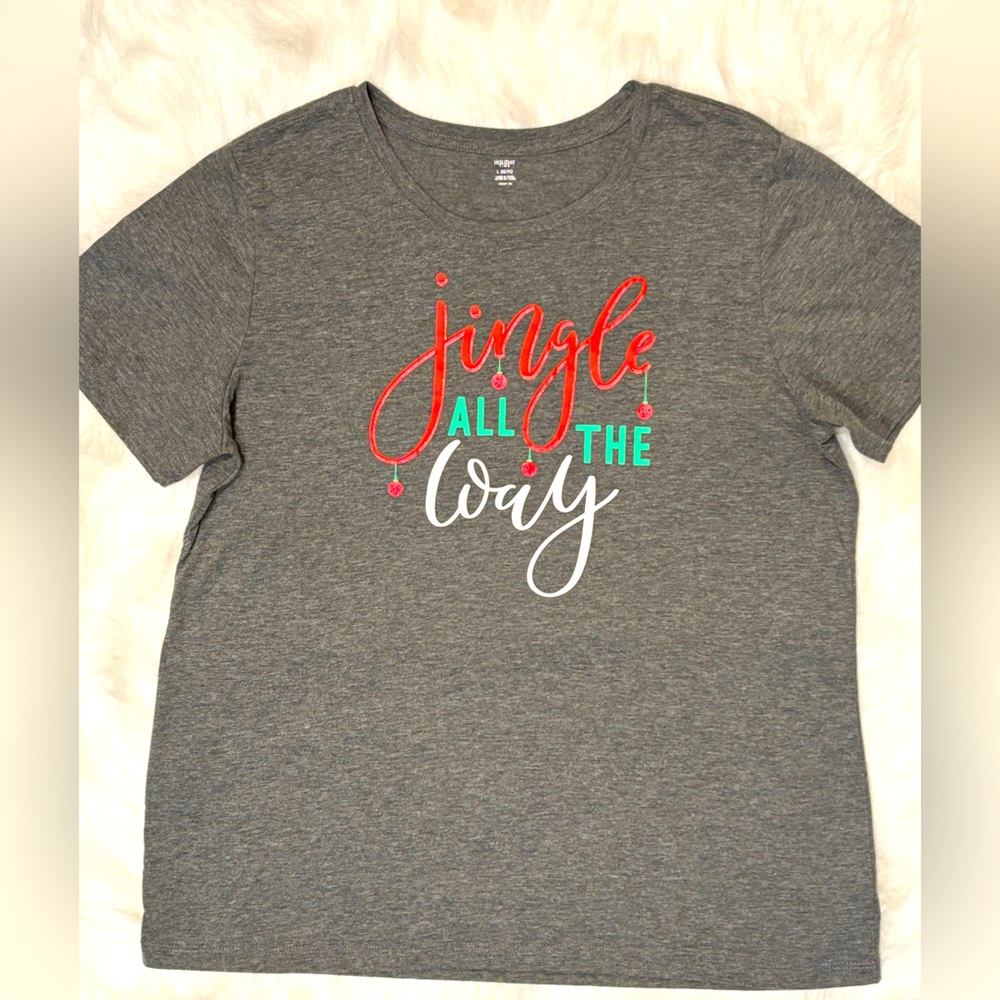 Christmas Tee, size L (12-14), pre-owned, like new.
